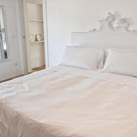 Suite Carmelina A Borgo Santa Clara Чистернино Экстерьер фото